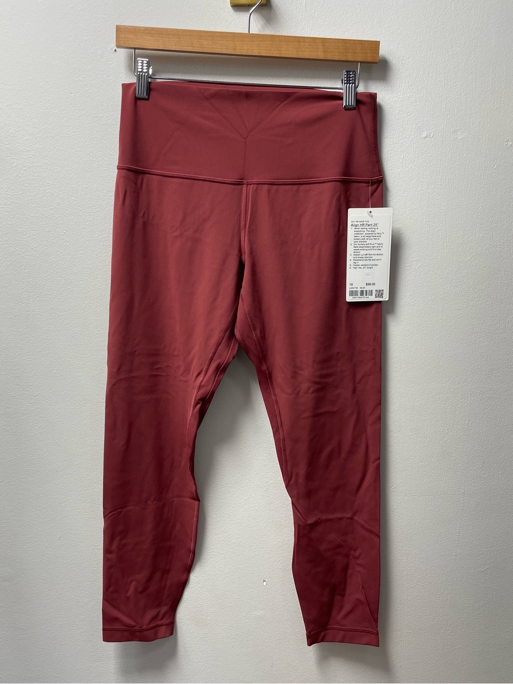 NWT lululemon Align HR Pant 25” Mulled Wine size 10